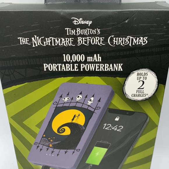 Disney Tim Burtons The Nightmare Before Christmas 10,000 mAh Portable Powerbank - Picture 2 of 6